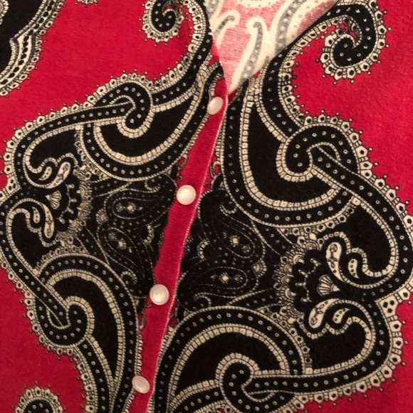 Sweater - Picture 2 of 2